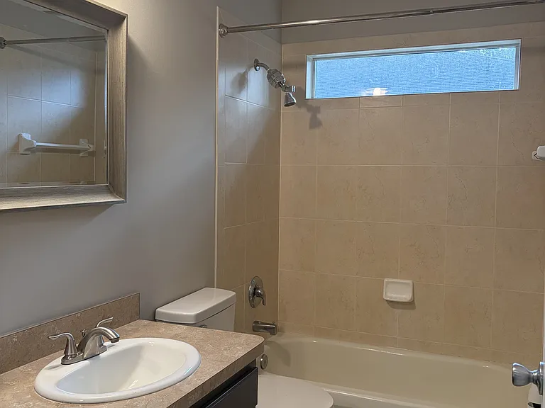 4957 Verdis St — Photo 12