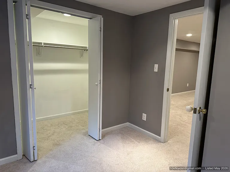 10 N Floyd St — Photo 41