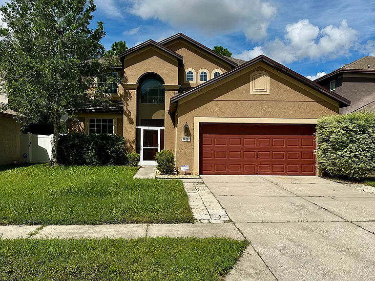 14227 Wake Robin Dr — Photo 1