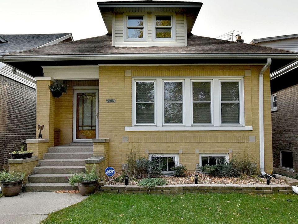 1st image of 5225 N Ludlam Ave