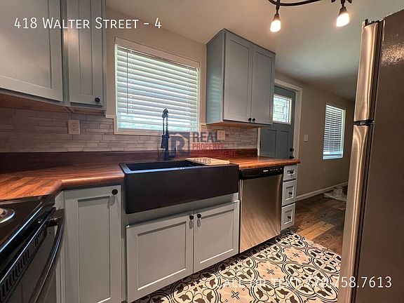 4th image of 418 Walter St NW #4
