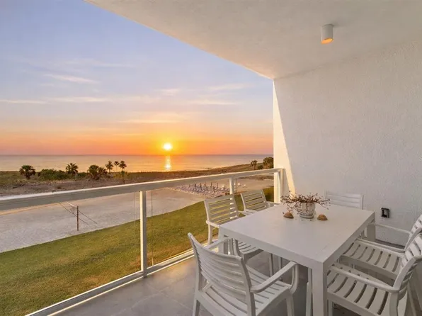 11500 GULF BOULEVARD #304, TREASURE ISLAND, FL 33706