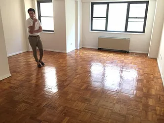 Rented by Addison Property Group
