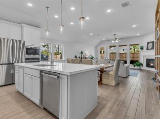 220 Nirnroot Ct, Montgomery, TX 77316