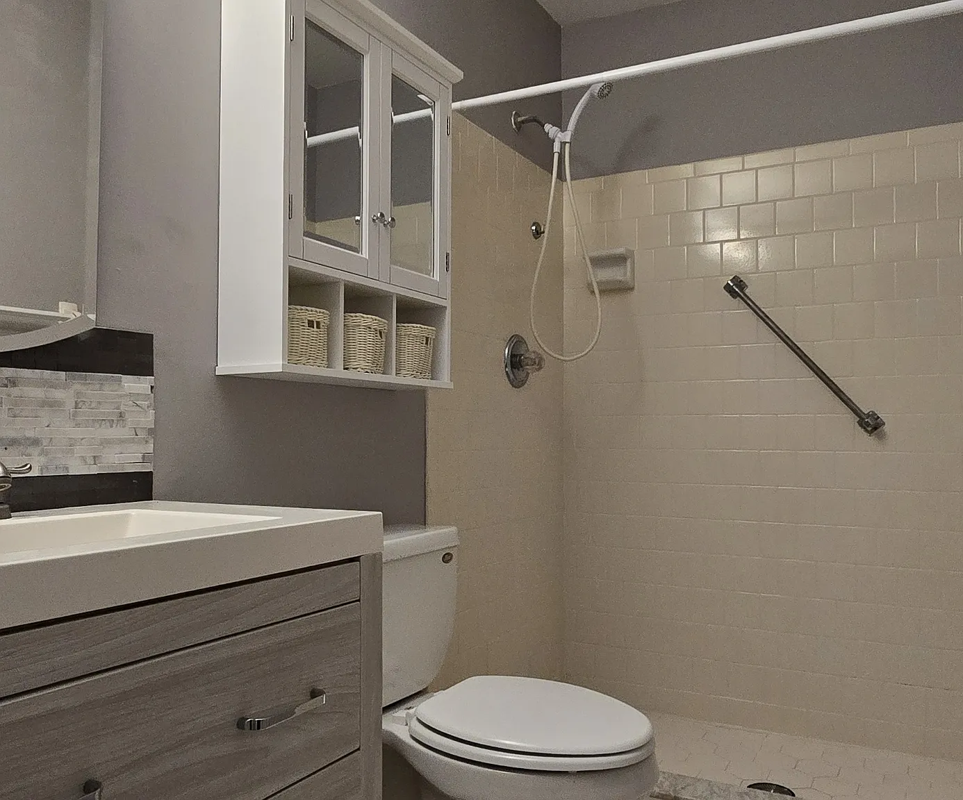 130 East Johnson Ave - 206 - 1 — Photo 4