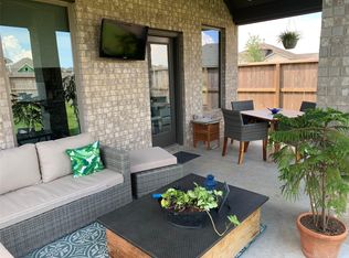 2710 Ocean Key Dr, Texas City, TX 77568
