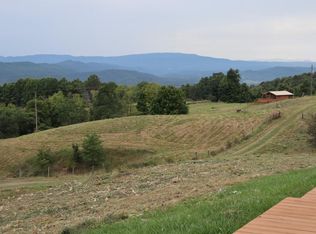 550 Reynolds Rd, Union, WV 24983