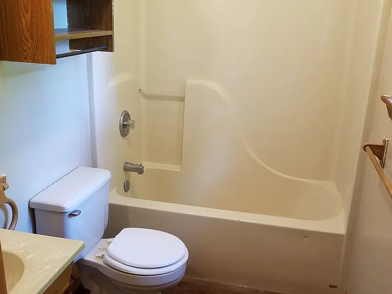 2305 Primrose Dr — Photo 12