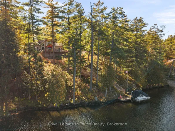 2021 Beaver Dam Rd, Severn, ON L0K 1E0