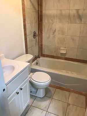 Rented by Vanderborgh Realty  | media 25