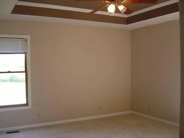 1558 W Mulberry St — Photo 6