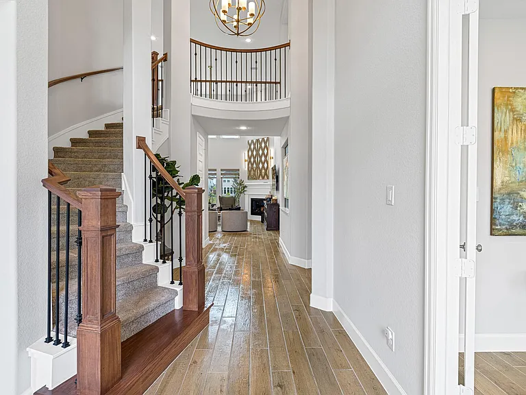 5615 Logan Ridge Ln — Photo 6