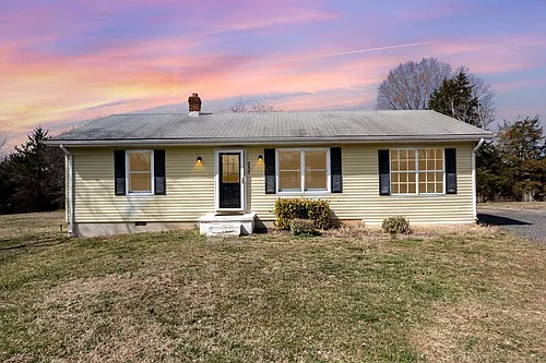 8430 Courthouse Rd Photo 1