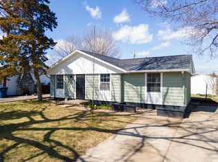 612 W 9th St, Jonesboro, IN