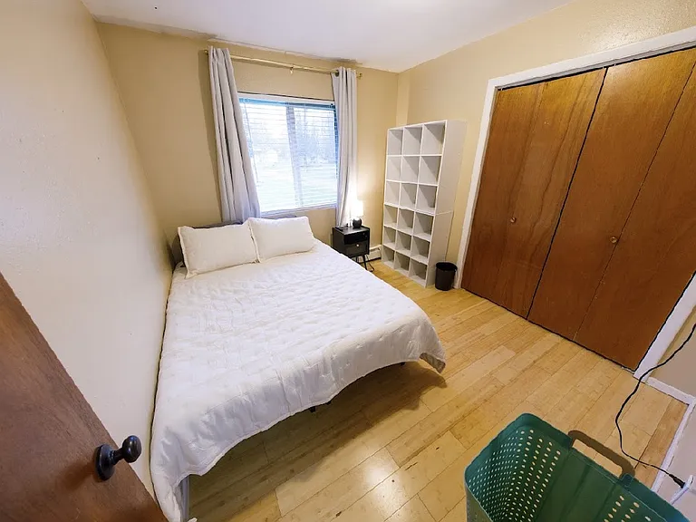 3710 Wildrose Ave — Photo 16