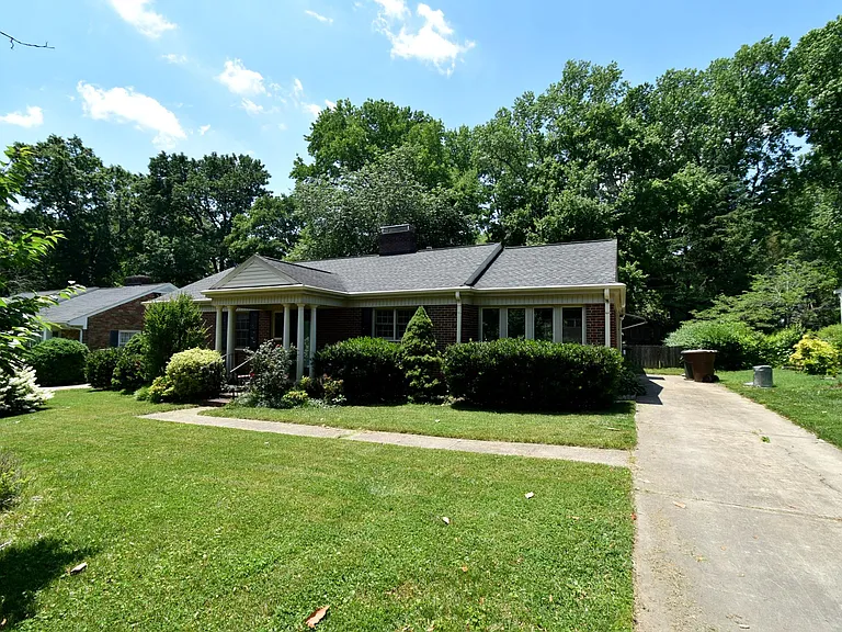 519 Audubon Dr — Photo 1