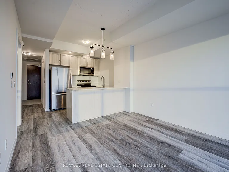 108 Garment St #810 — Photo 7