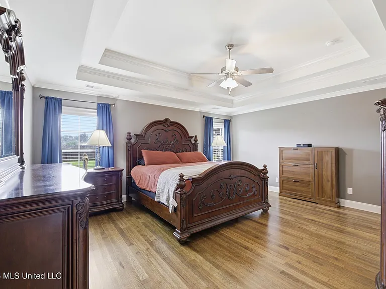 5353 Keating Dr — Photo 14