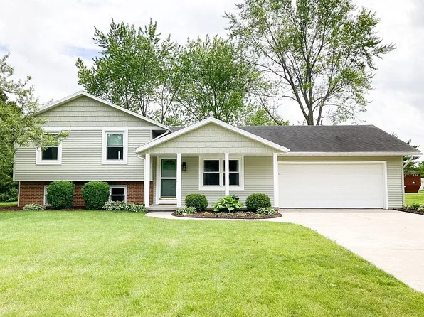 760 Spruce St, Wauseon, OH 43567