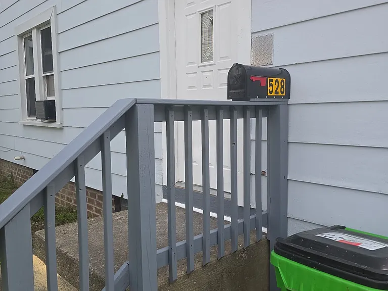 528 E Milner St — Photo 3