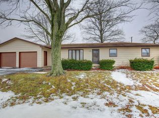 1 N Bolin Dr, Hammond, IL 61929