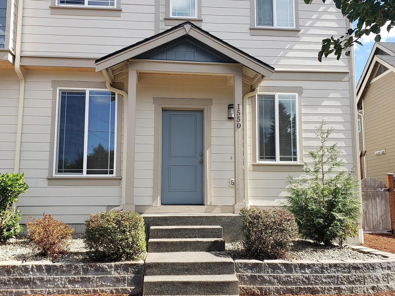 4 bed, 2.5 bath, 1788 sqft, $2,700 — Photo 1