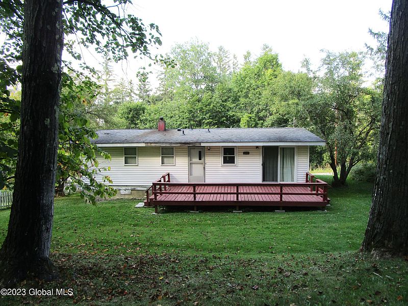 2nd image of 160 Washington Street