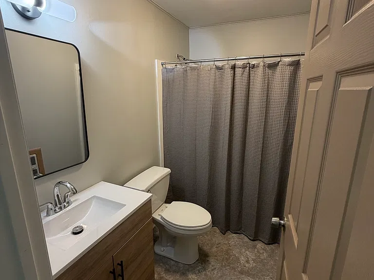 122 Jac Ct — Photo 5