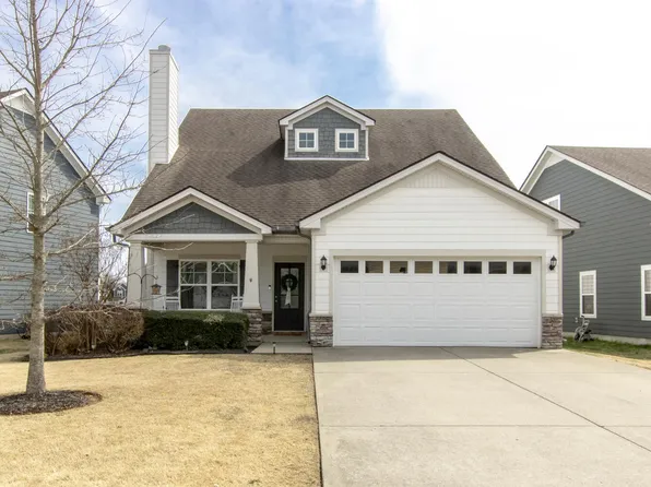 5751 Enclave Dr, Murfreesboro, TN 37128