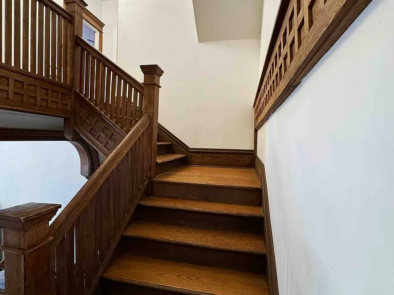101 E Powell Ave #B — Photo 17