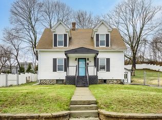 19 Perry St, Auburn, MA 01501
