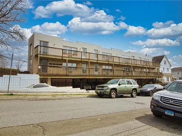 8 Wardwell Street #4, Stamford, CT 06902