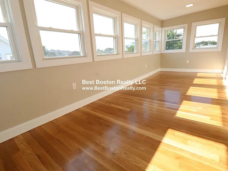 317 Main St #3 — Photo 28