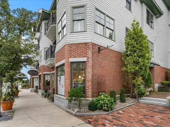 91 Front St APT 106, Scituate, MA 02066