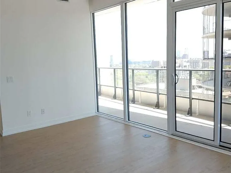 85 Wood St #2303 — Photo 4