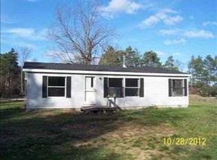 11473 Riley Rd, Interlochen, MI 49643