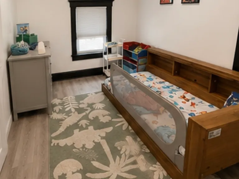 125 Vogel Pl — Photo 9