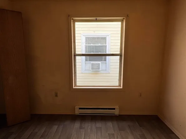 391 Pacific Avenue image 12 of 14