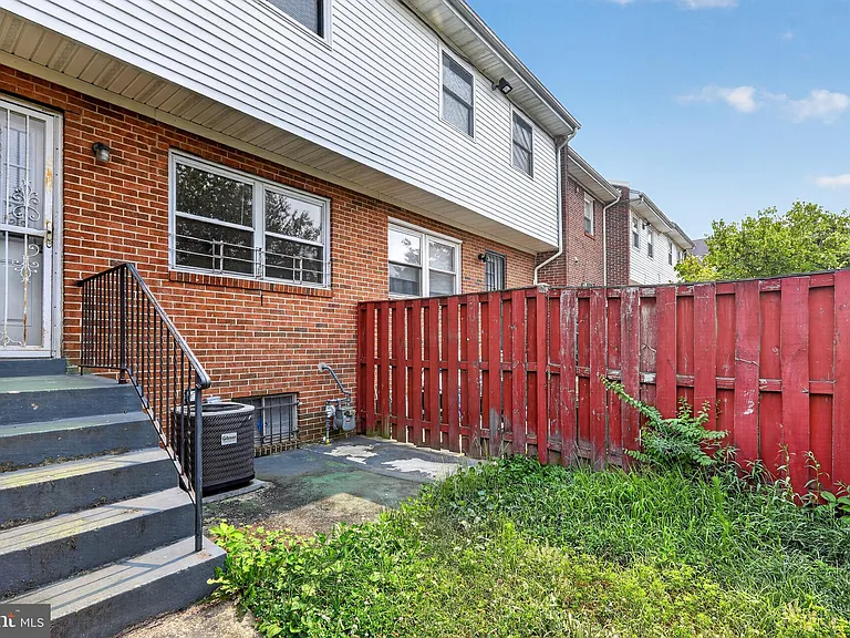 2931 Sunset Ln — Photo 40