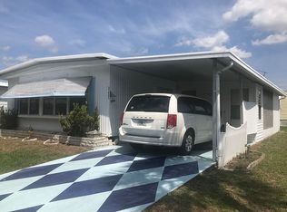 37807 Valencia Ave, Zephyrhills, FL 33541