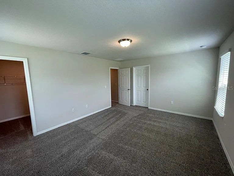 407 Legacy Loop — Photo 32