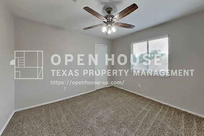1806 Usher Ct — Photo 12