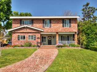 1737 Riverside Dr, Glendale, CA 91201