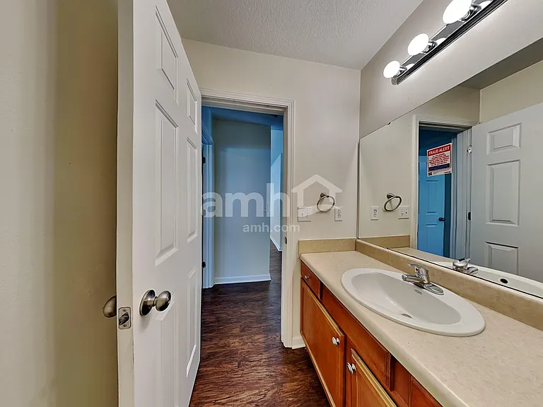 22 Juneau Ct — Photo 12