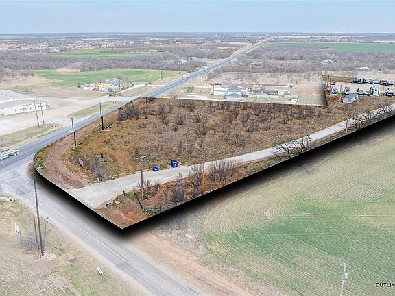 2nd image of 401 Elmdale Rd N