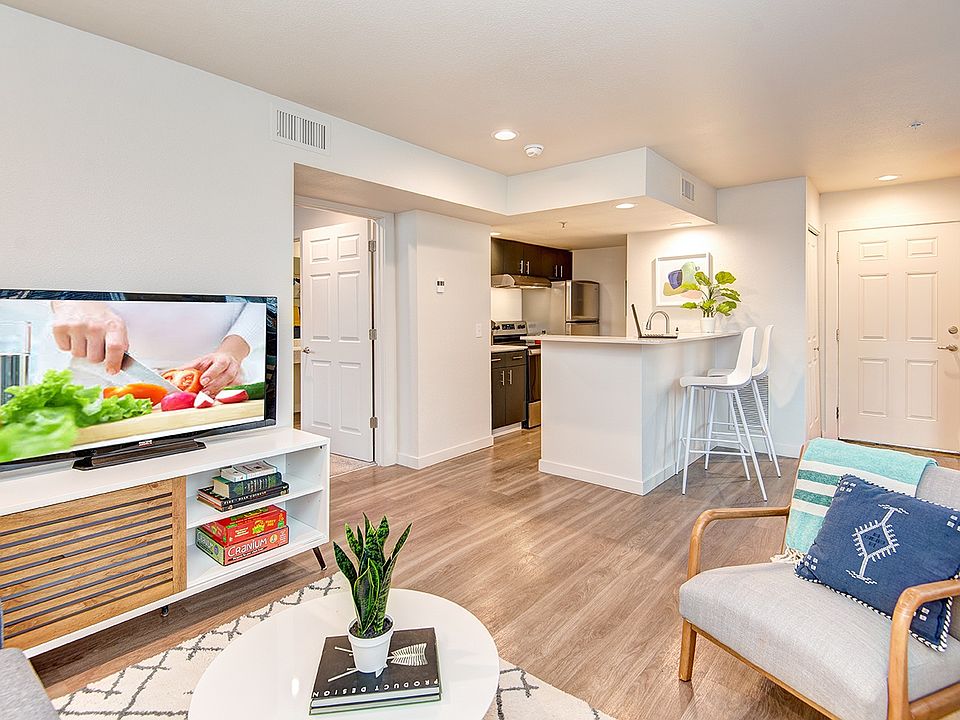 Astral Apartments 6329 S 212th St Kent, WA Zillow