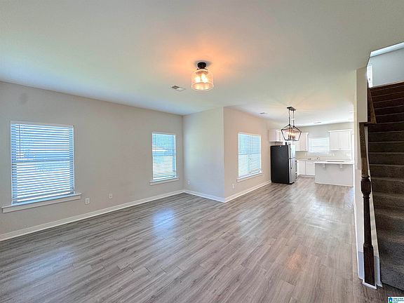 3rd image of 15656 Capstone Blvd