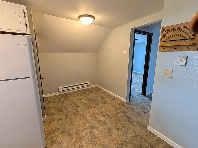 718 E 9th St #2 — Photo 5
