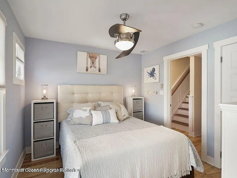 369 W 8th St #4 — Photo 18