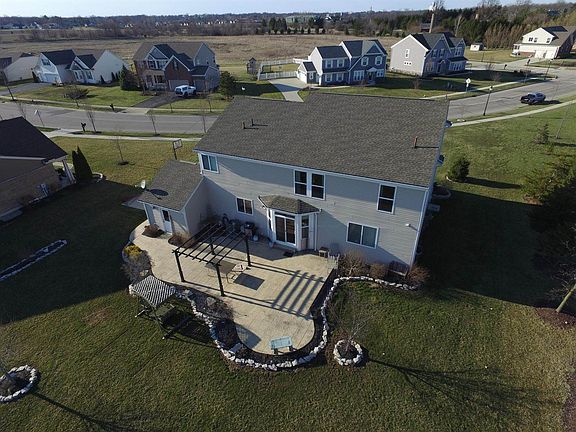 5th image of 1658 Adena Pointe Dr